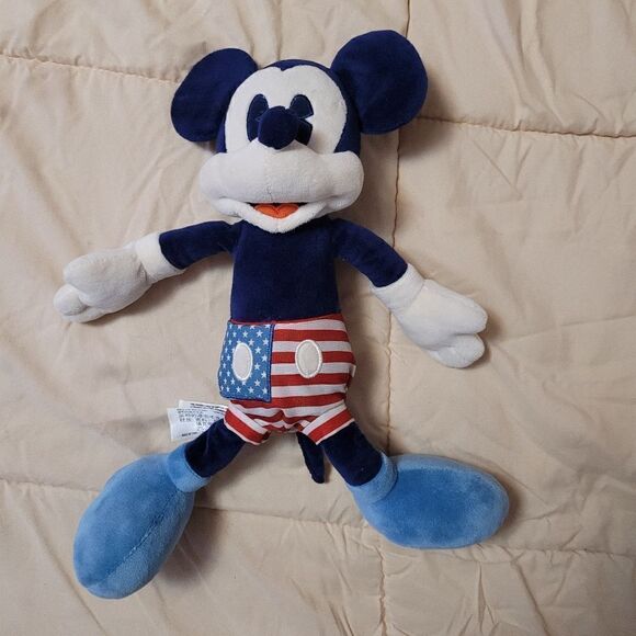 Americana Mickey Mouse Plushie - Picture 1 of 5